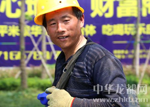 致敬！“五一”堅(jiān)守崗位的“最美勞動(dòng)者”