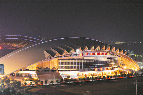 東新區(qū)夜色璀璨，如詩(shī)如畫